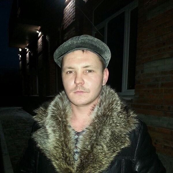  ,   Vladimir, 38 ,   