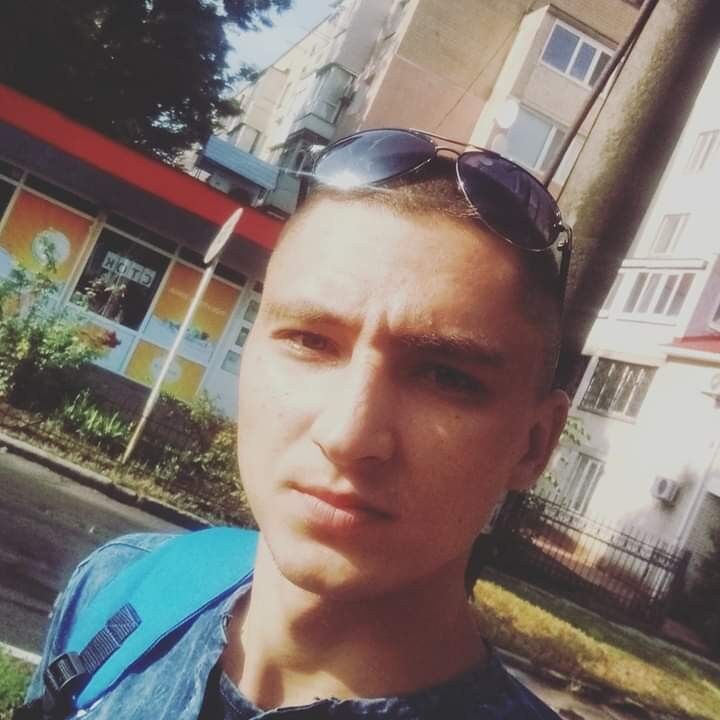  ,   Miroslav, 28 ,   ,   , c 