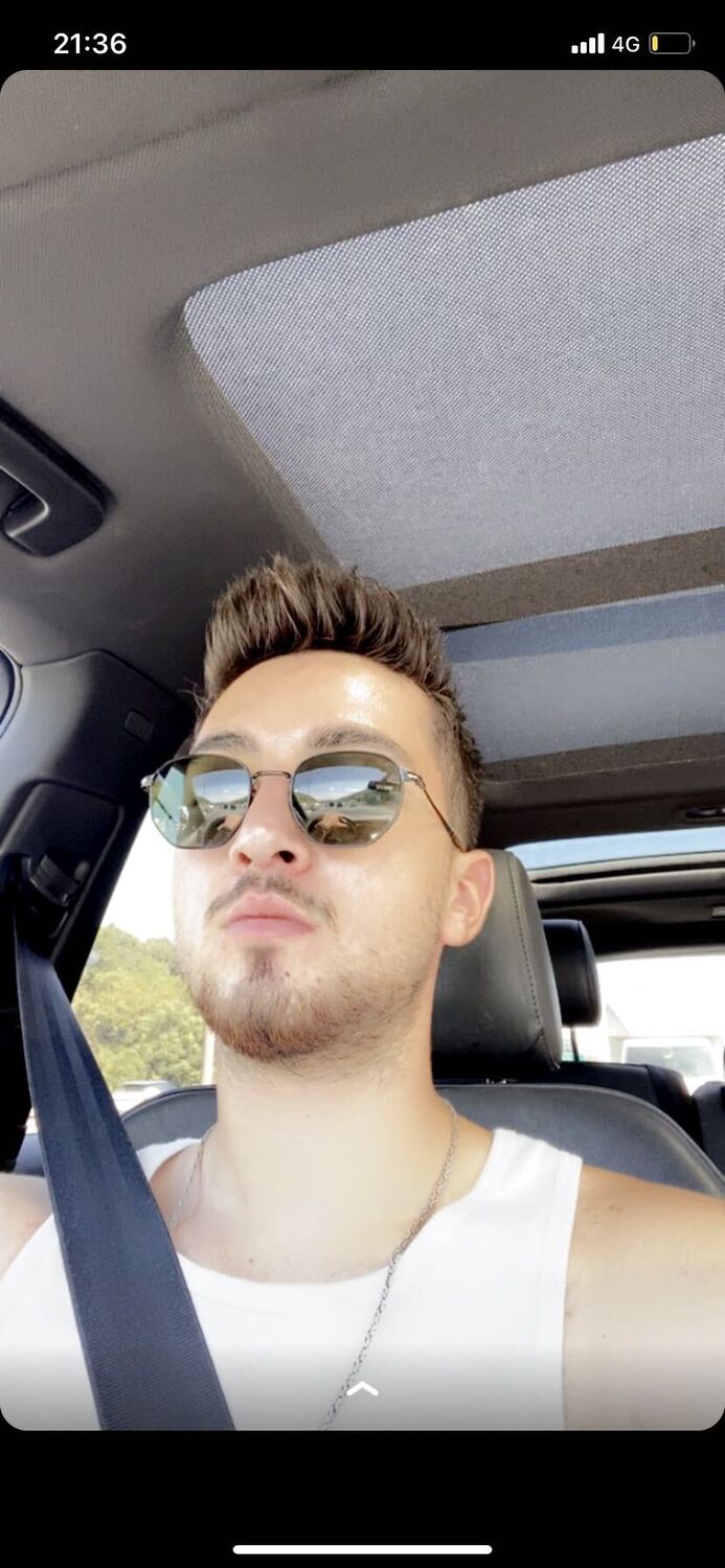  ,   Berkay, 24 ,   ,   