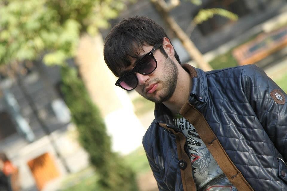  ,   Aleks, 35 ,   ,   , c 