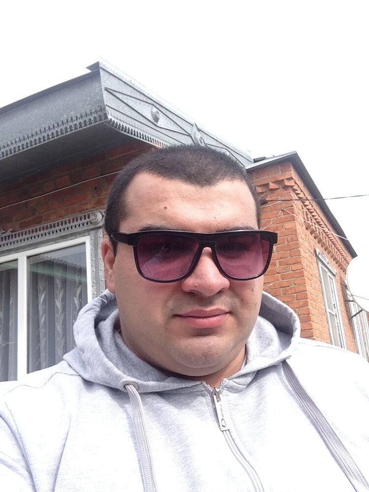  53441595  Zozo, 45 ,    
