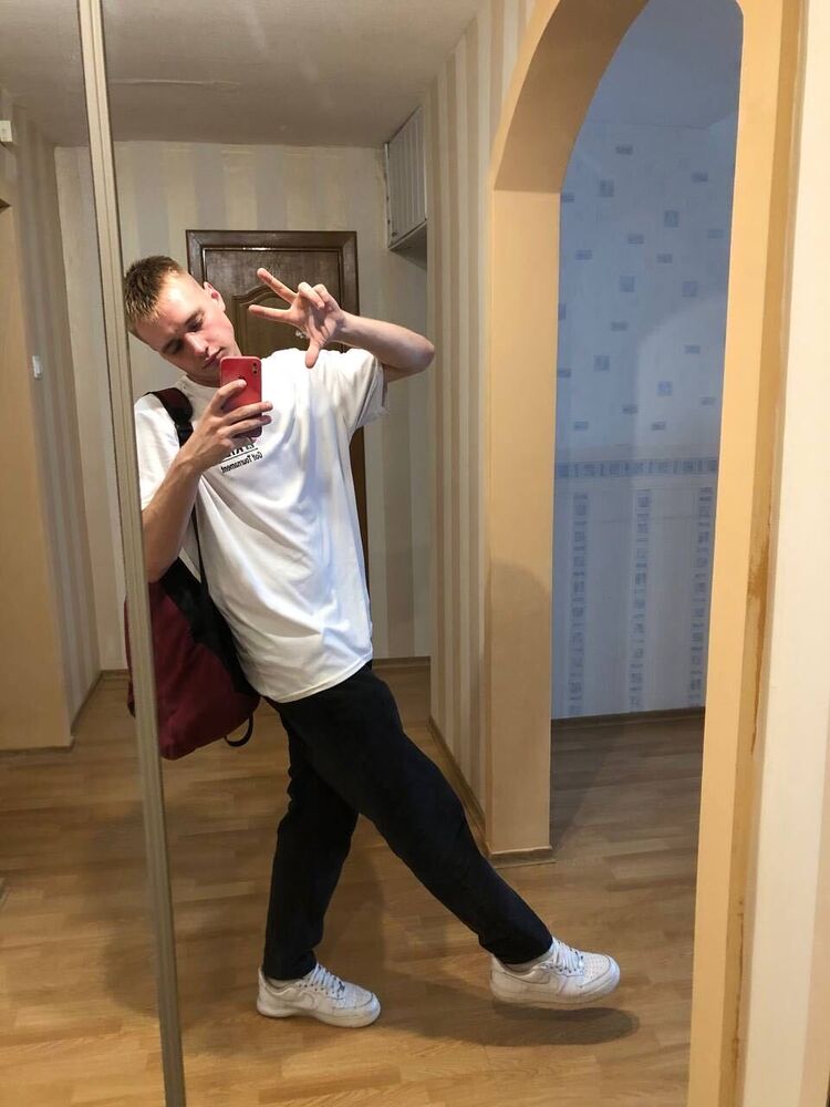  44593535  , 23 ,    
