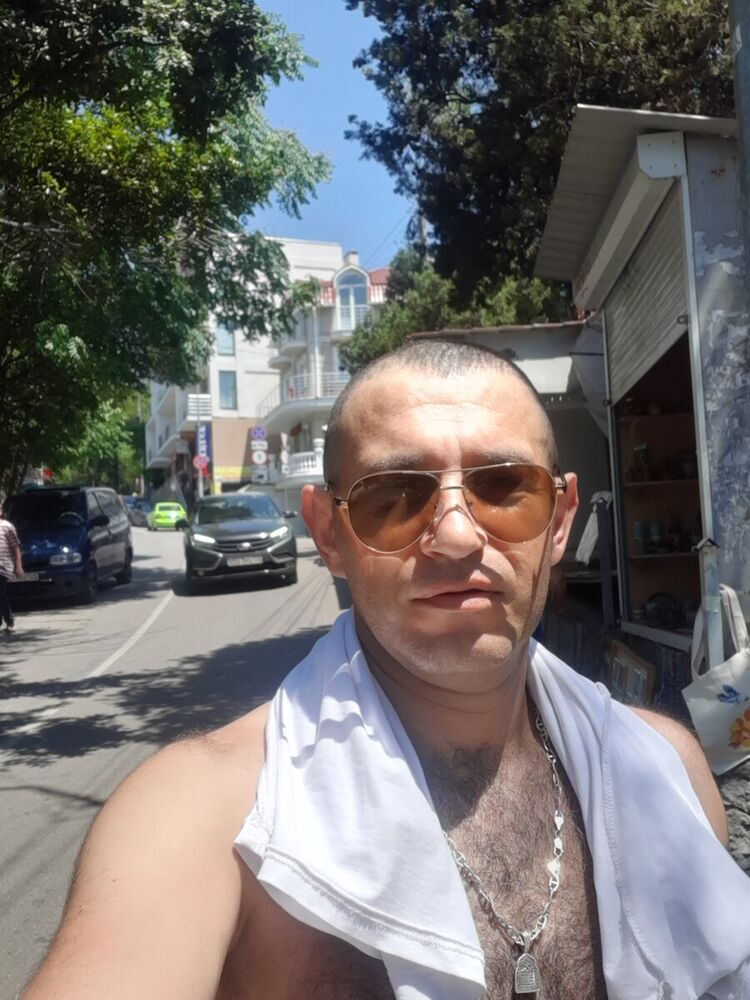  20389535  , 41 ,    