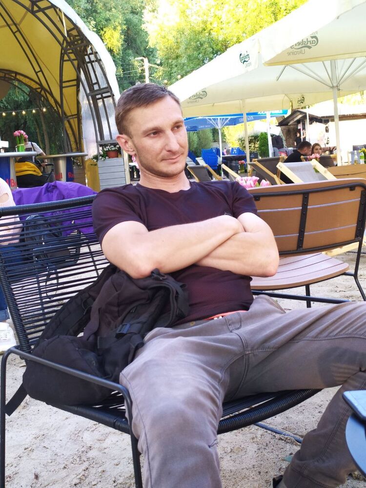  44030565  Vadim, 34 ,    