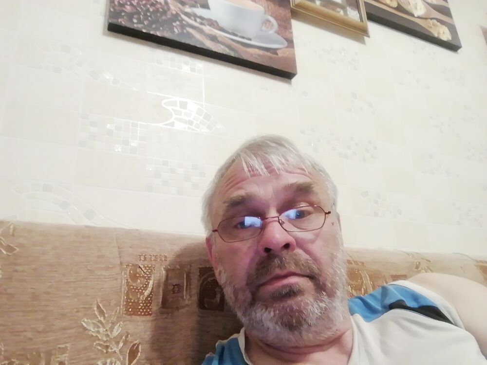  33330385  Valeriy, 54 ,    