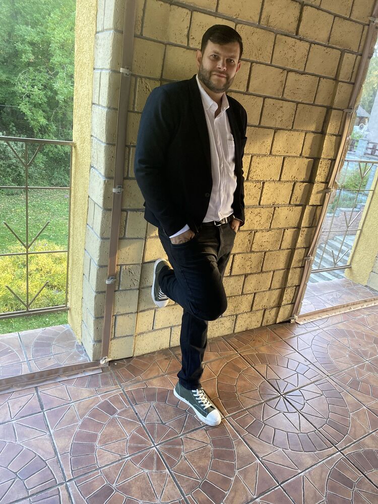  ,   Roman, 37 ,   , 