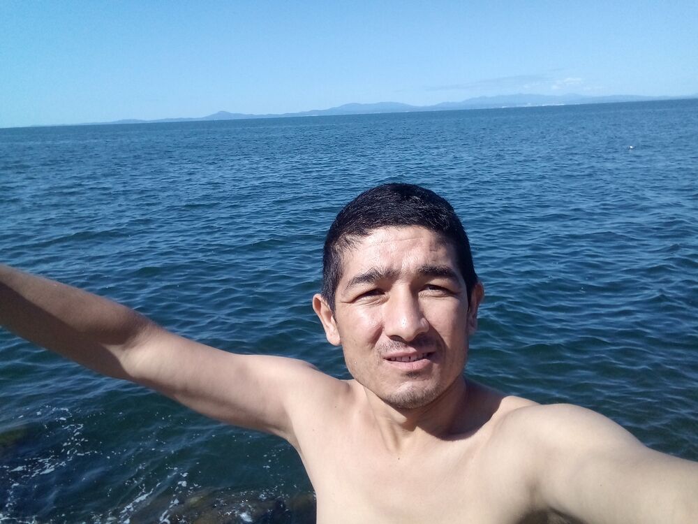  31081925  Alik, 38 ,    