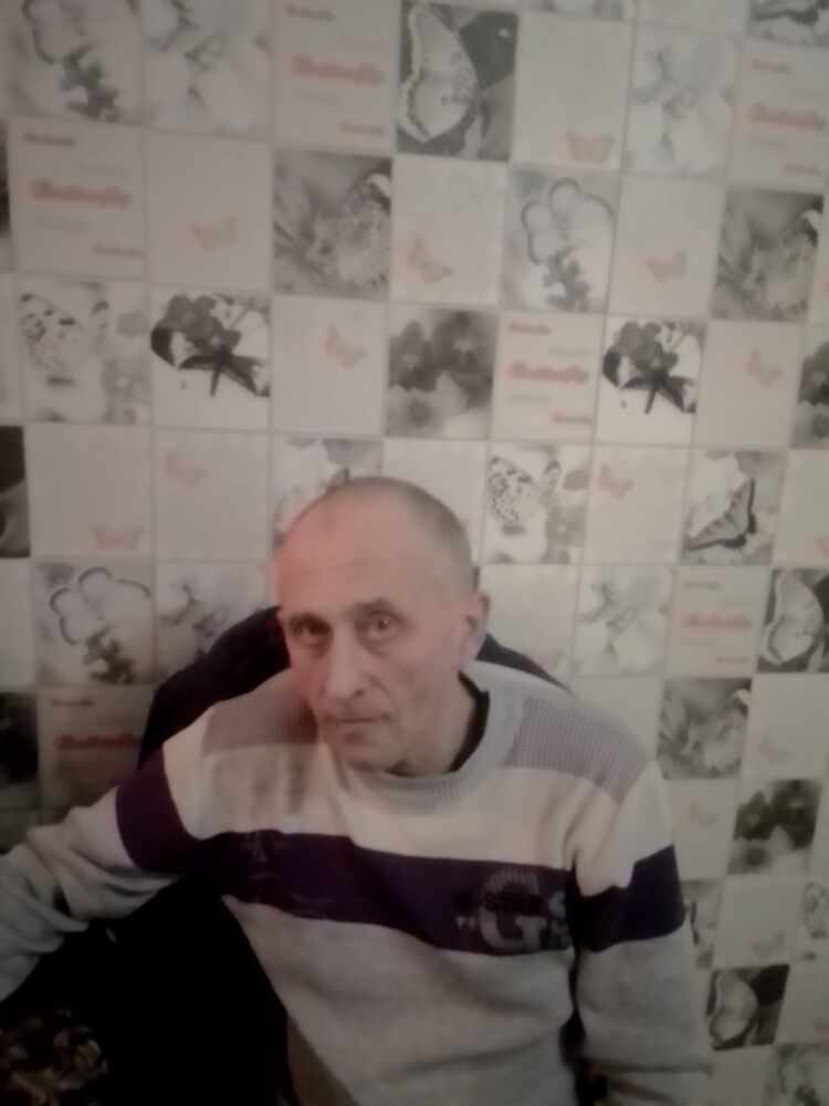  31870645  , 57 ,    