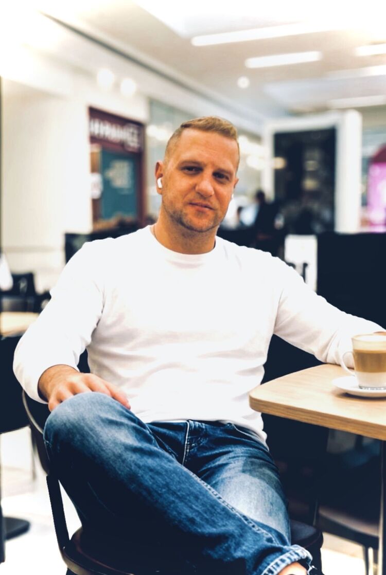 ���������� �����, ���� ������� Daniel, 40 ���, ������������ ��� ������, ����� � ���������, c�������� ���������, ���������