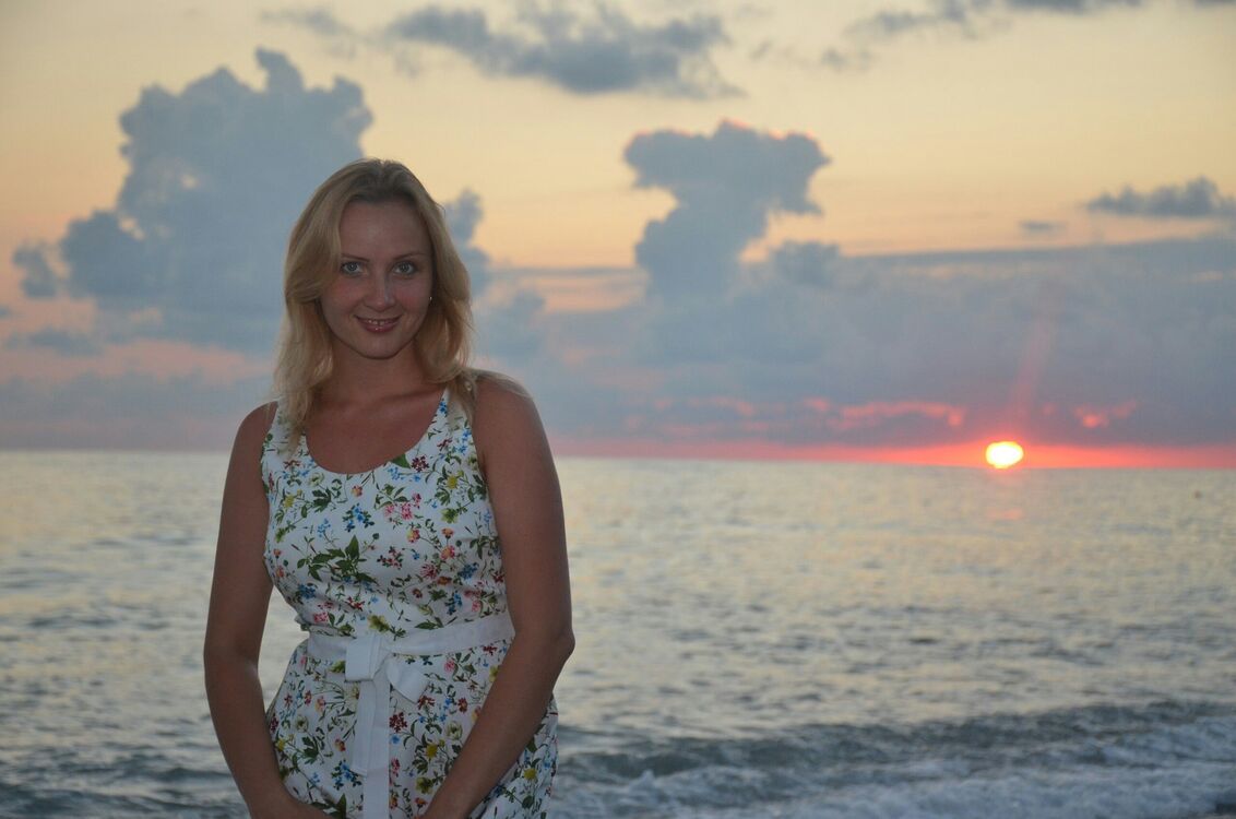  53076825  , 43 ,    -