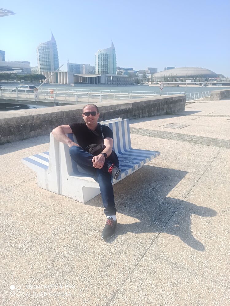  Warszawa,   Irakli, 39 ,   ,   