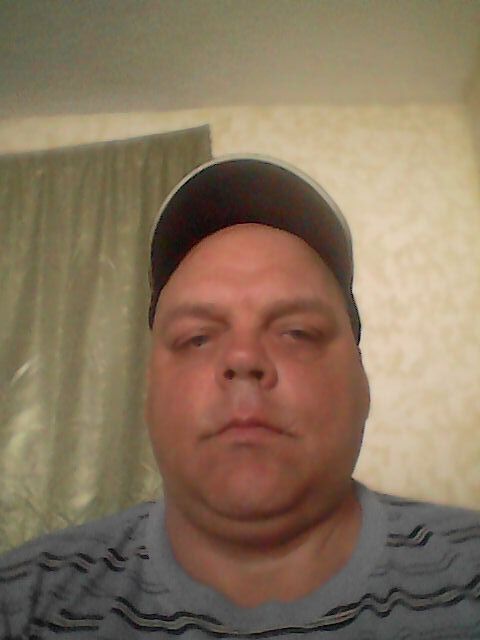  45865865  Edgar, 43 ,    