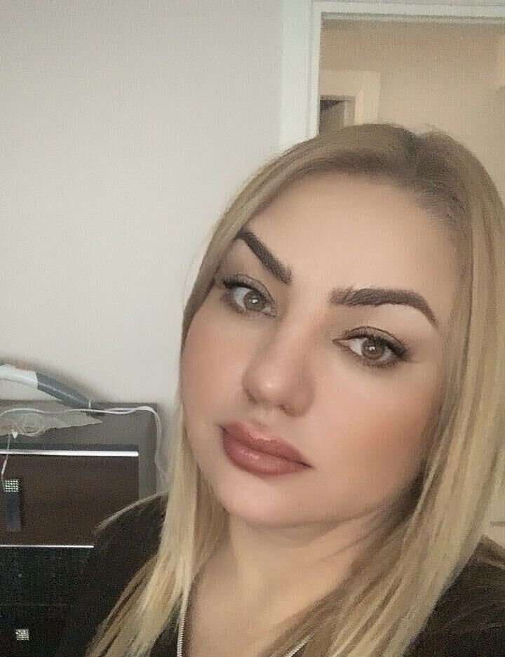  47415975  Leyla, 51 ,    