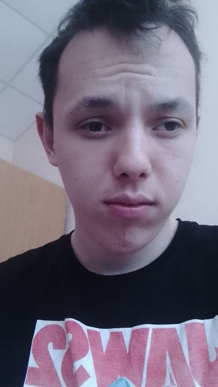  50757445  , 24 ,    