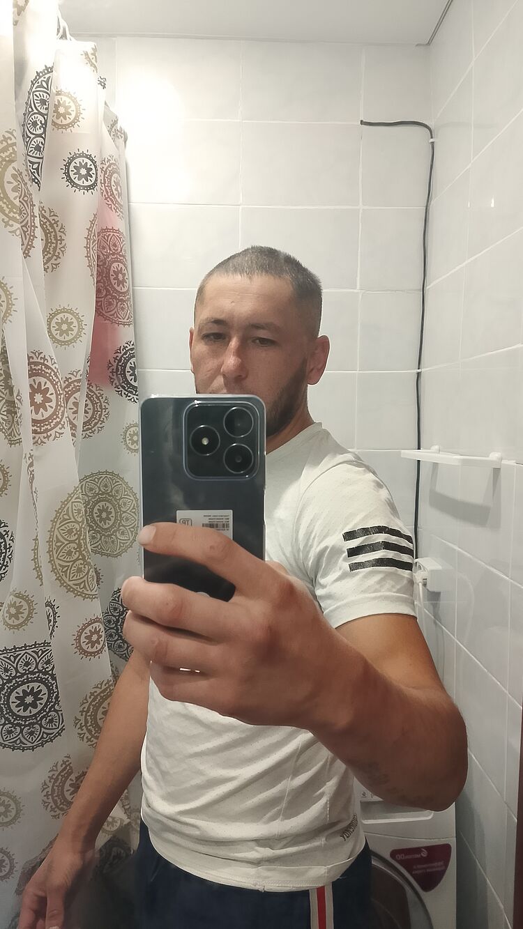  46640385  , 29 ,    