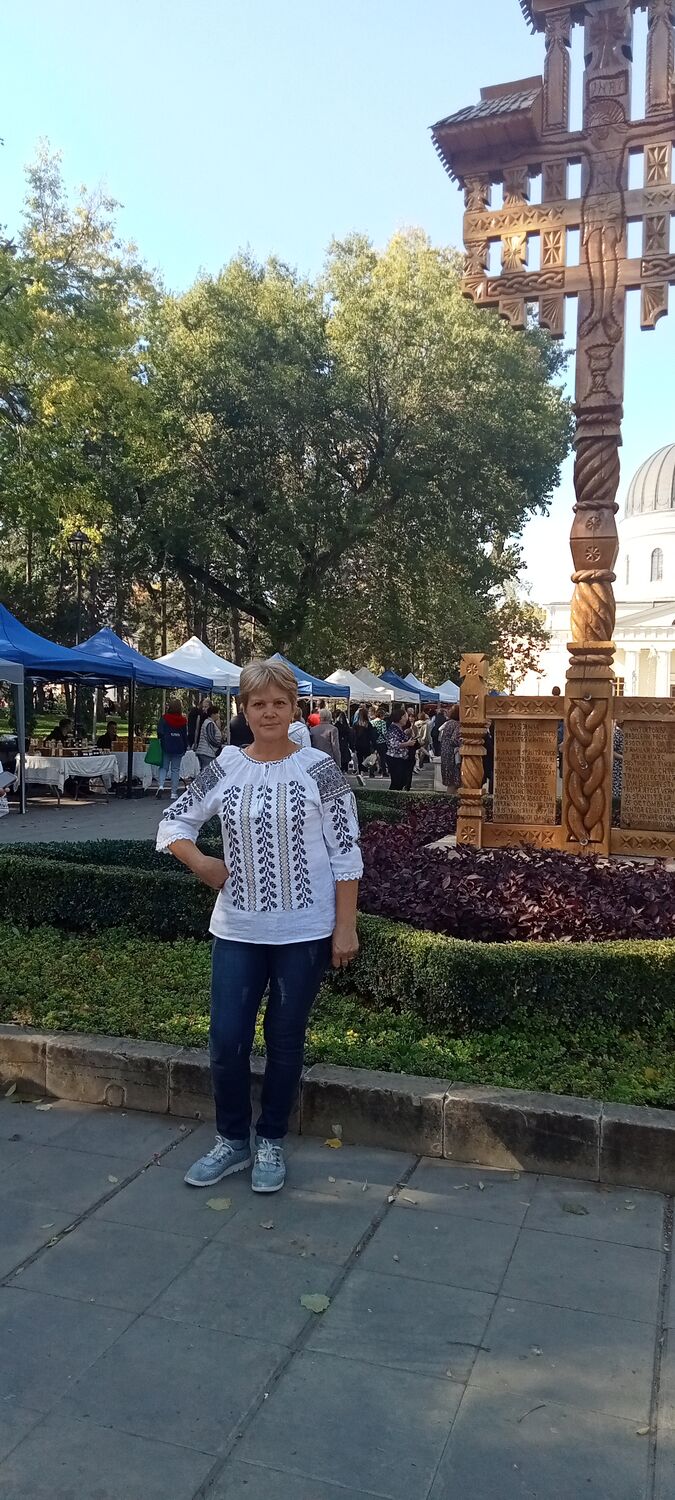  43116975  Lidia, 59 ,    