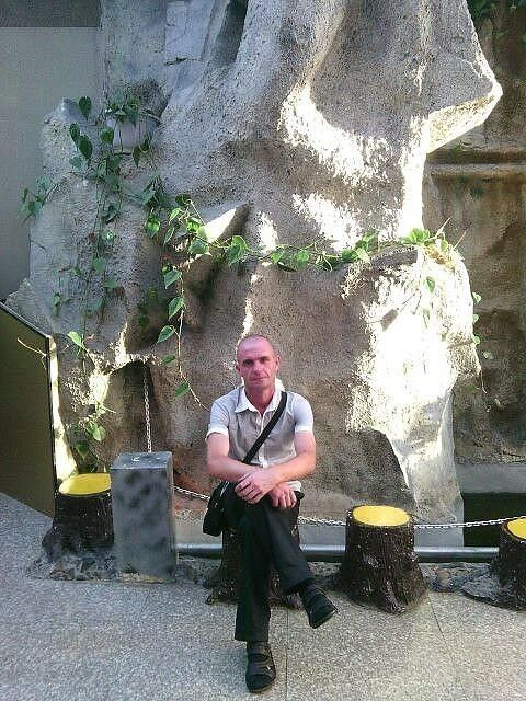  8819625  Ruslan, 43 ,    
