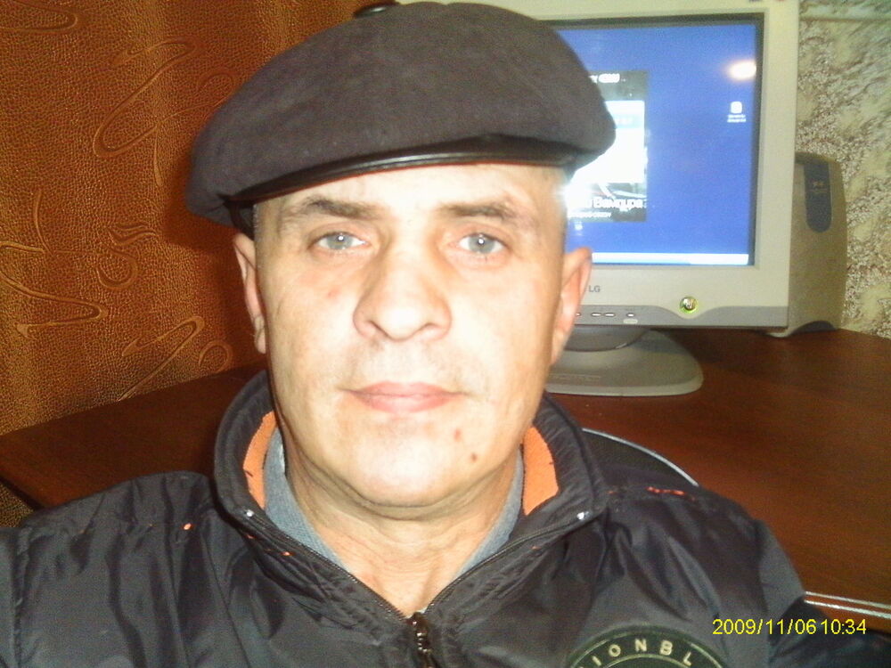  ,   Alex, 61 ,   