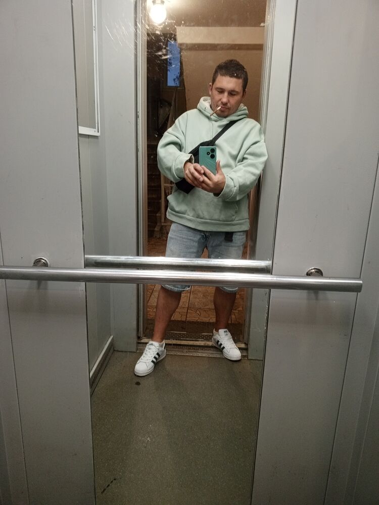  53564255  , 37 ,    -