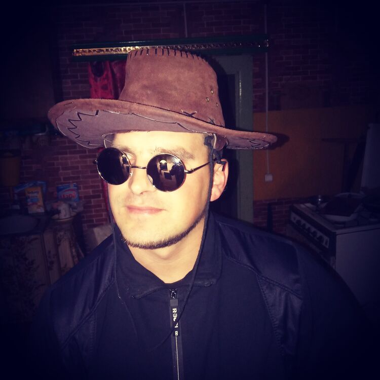  ,   Sergey, 38 ,   ,   