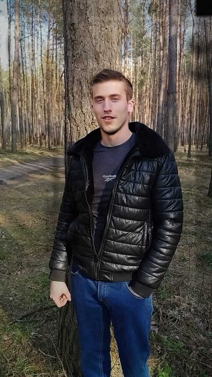  38947705  , 25 ,    