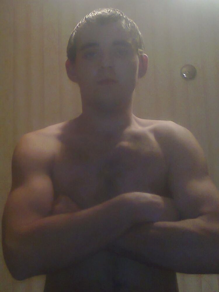  6494125  Anton, 36 ,    