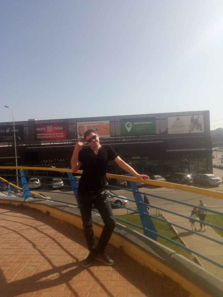 ,   Alex, 40 ,   ,   , c 