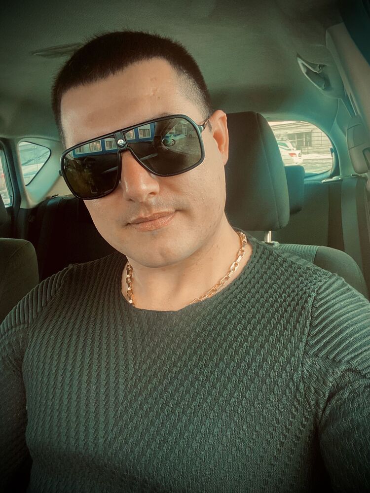  ,   Oleg, 38 ,   ,   