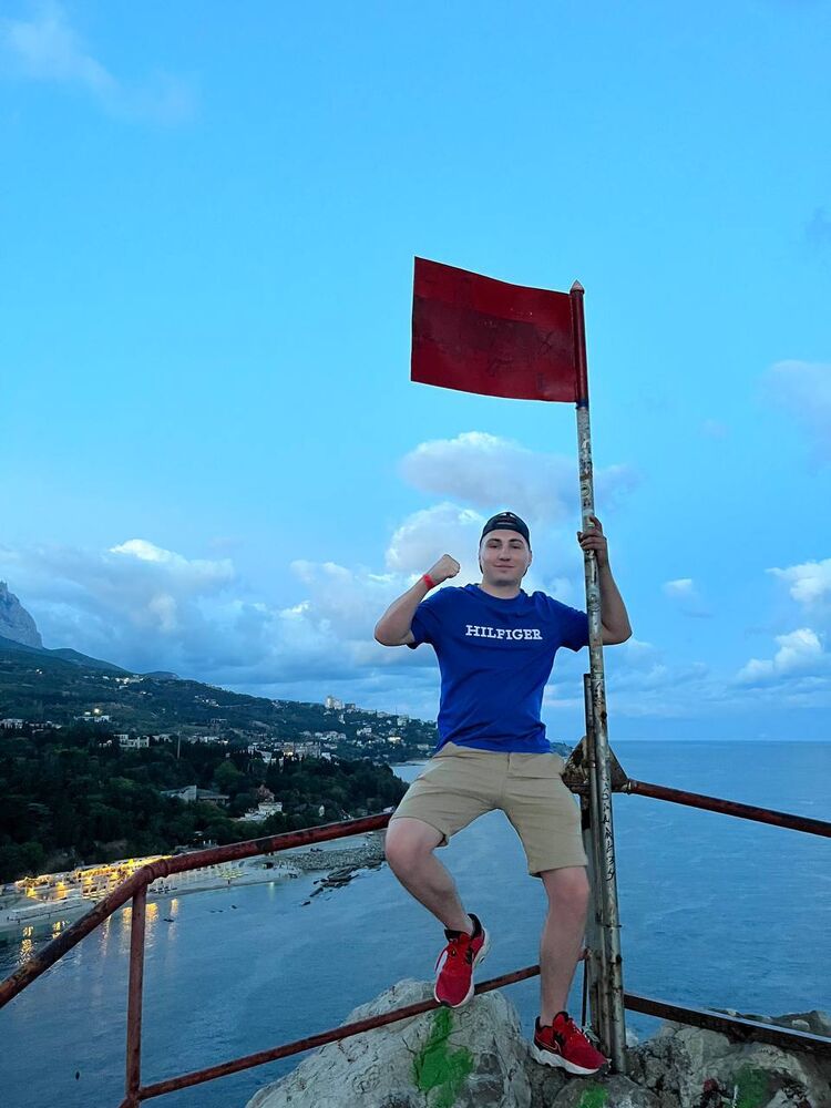  54497695  , 28 ,    -