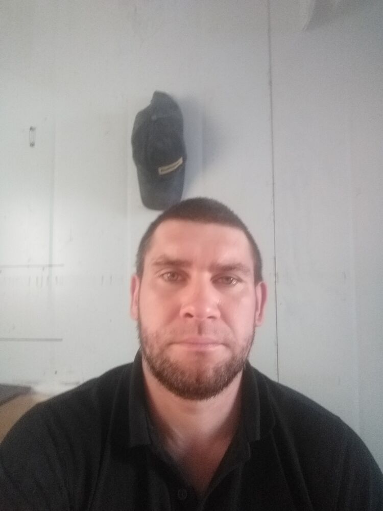  46862685  , 38 ,    