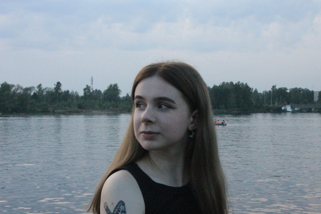  28981335  , 21 ,    -