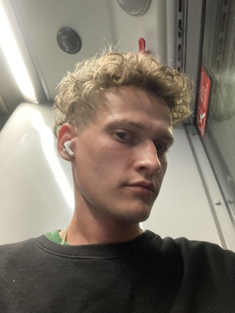 ���� 47340255 ����� Nils, 21 ���, ���� ���������� � ������