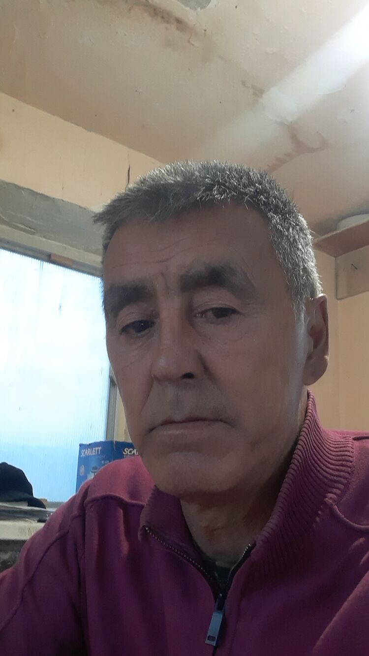  38675895  , 63 ,    