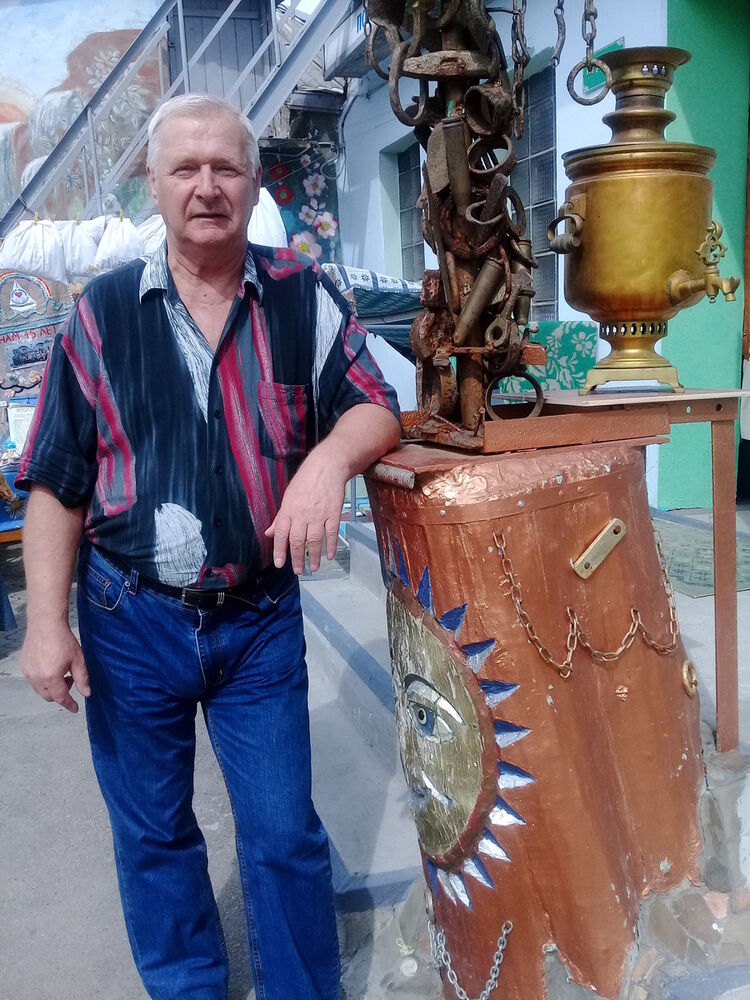  ,   Alexandr, 68 ,   