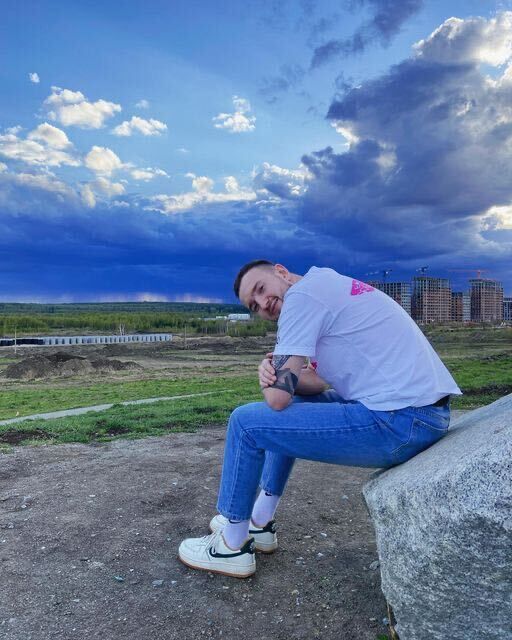  35518525  , 26 ,    