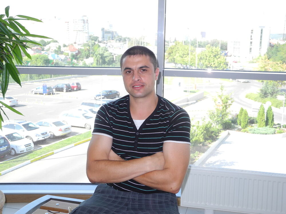  ,   Alexandru, 41 ,   