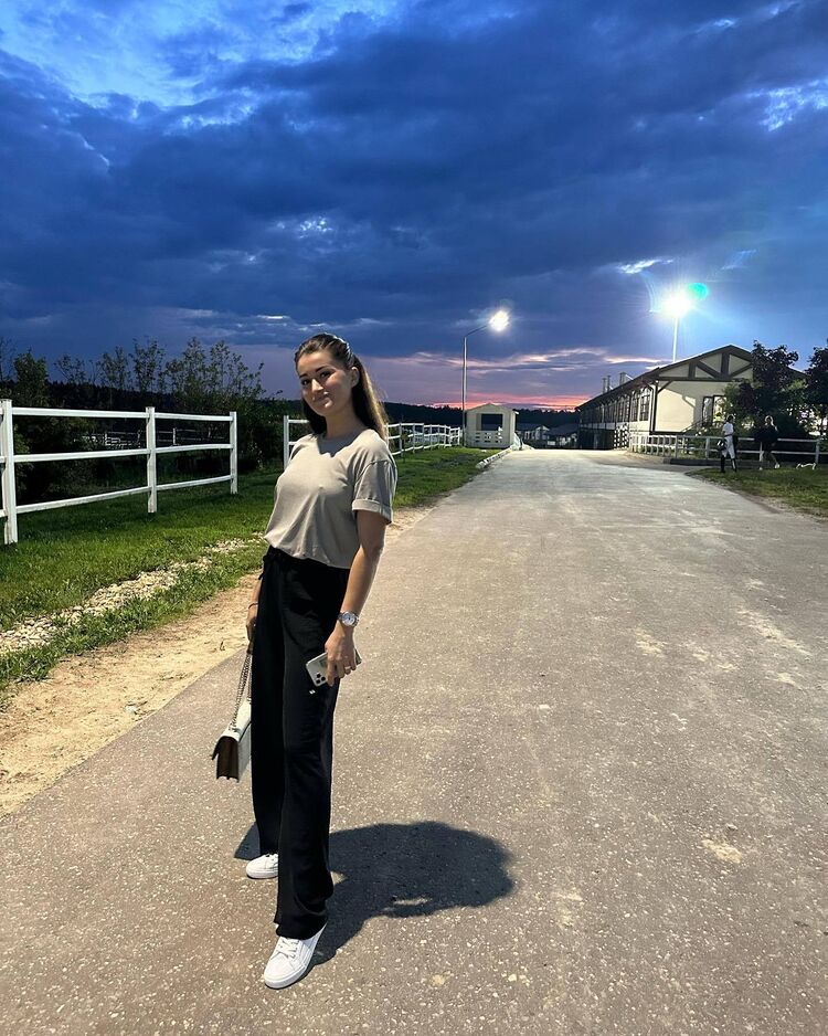  -,   , 29 ,  