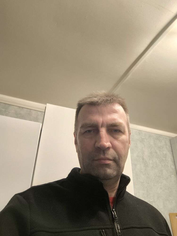  48179315  , 18 ,    