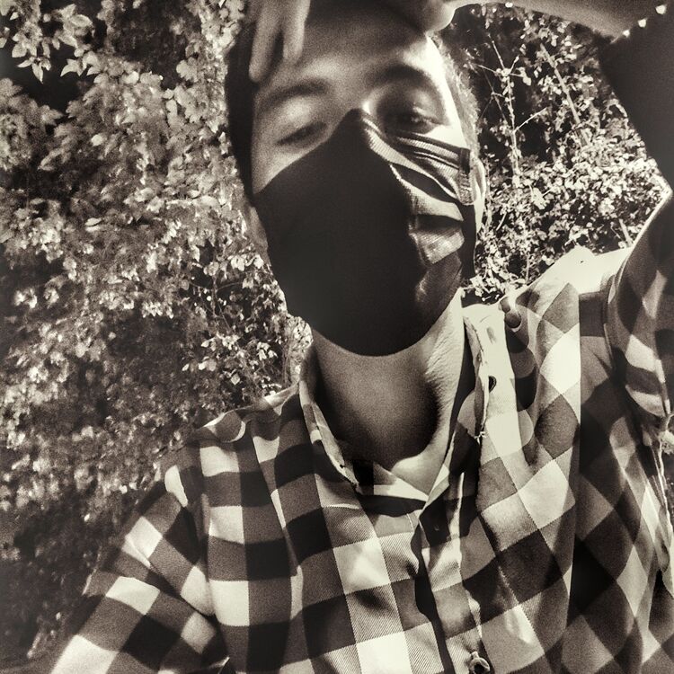  ,   Ali, 28 ,   c 