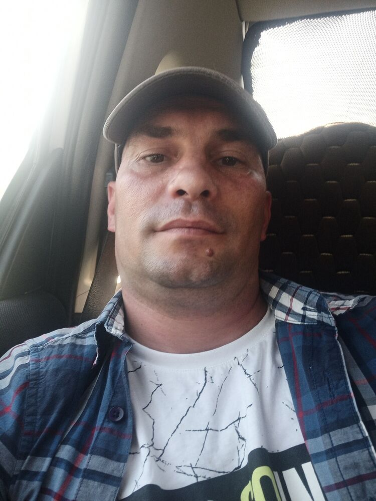  35818795  , 40 ,    