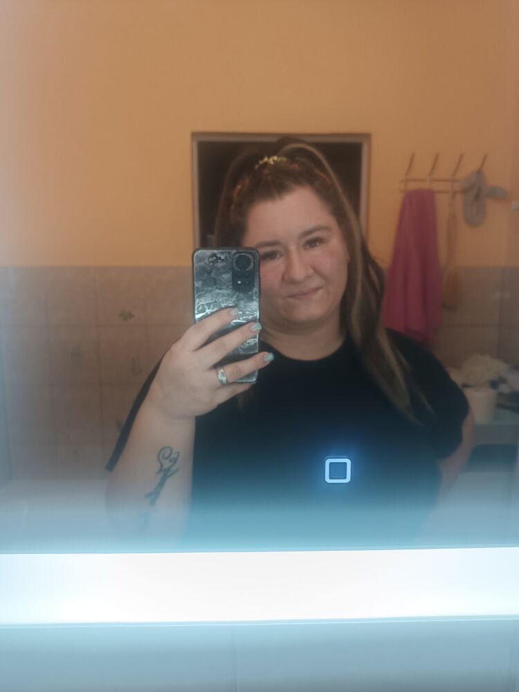  49130385  Kristina, 32 ,    