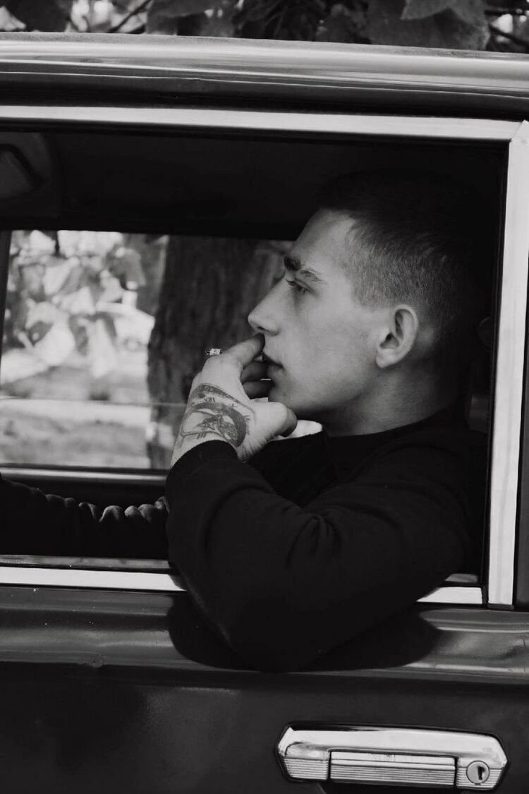   ,   Roman, 21 ,   ,   