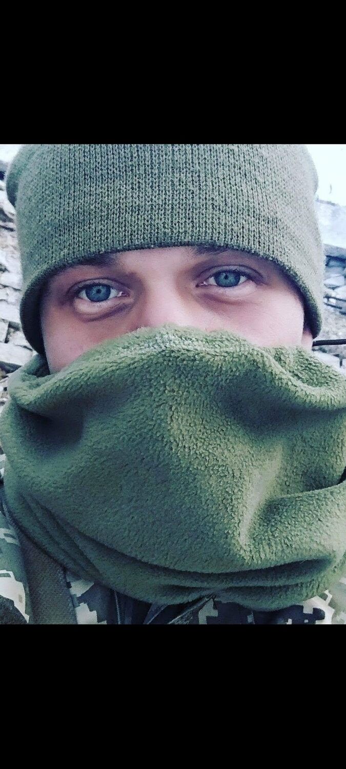  ,   Artem, 34 ,   ,   , c , 