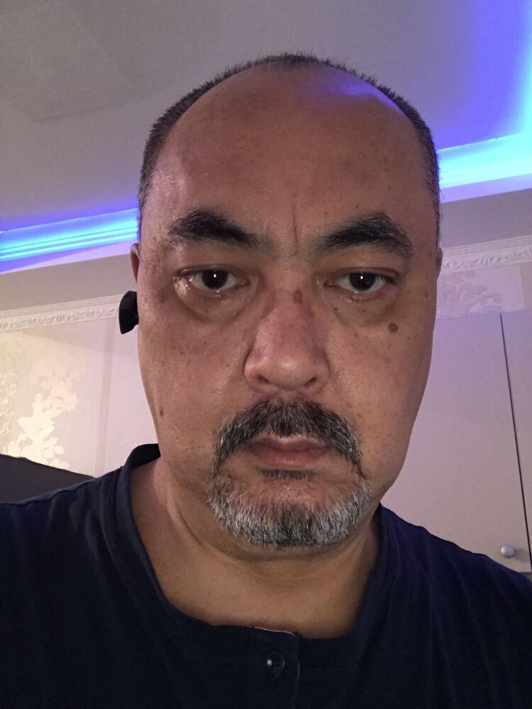  ,   Erlan, 62 ,   ,   