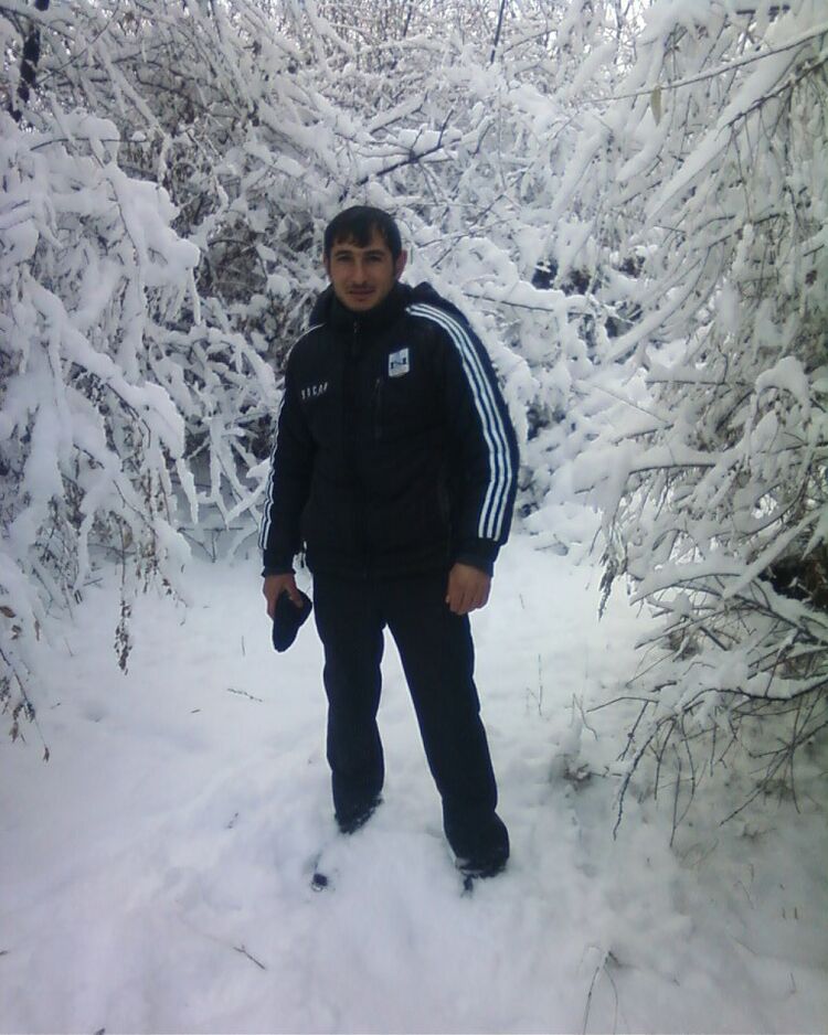  ,   Ali, 41 ,   
