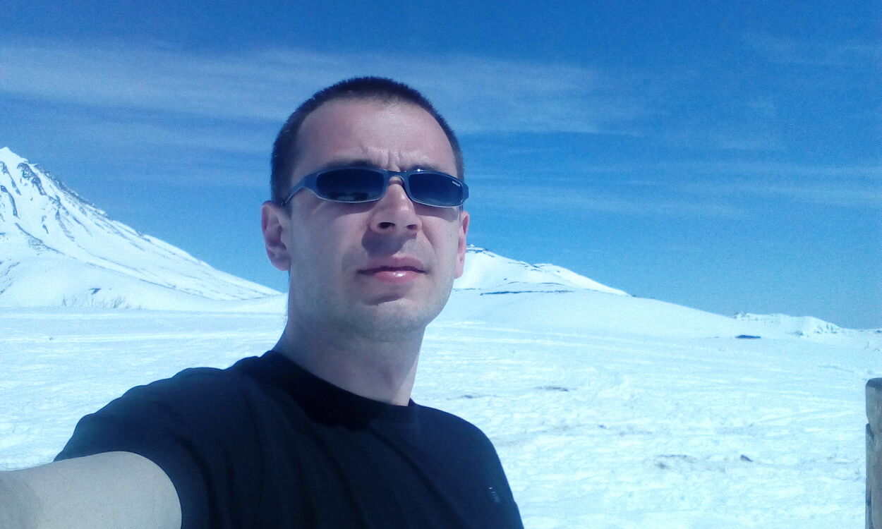  27615835  , 44 ,    -