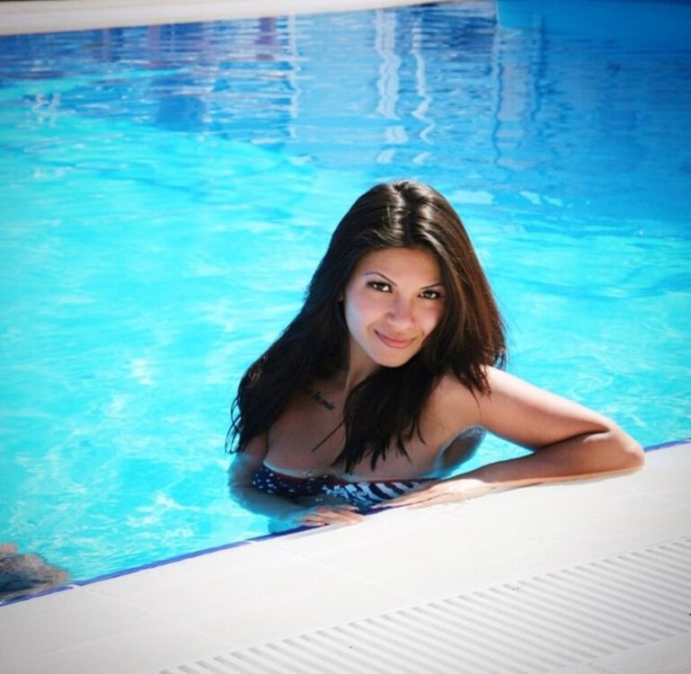  14323675  Alina, 36 ,    