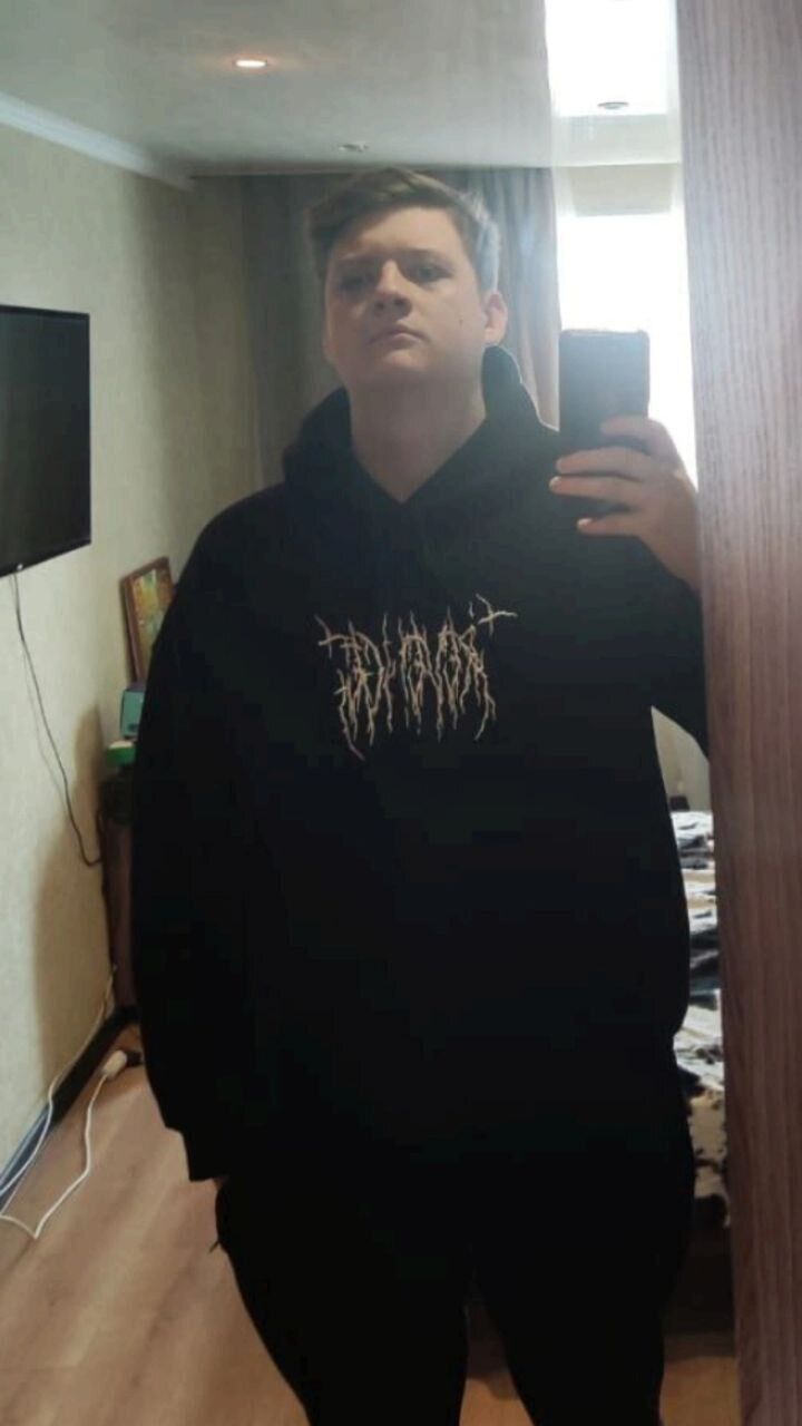  ,   Alexander, 21 ,   c 