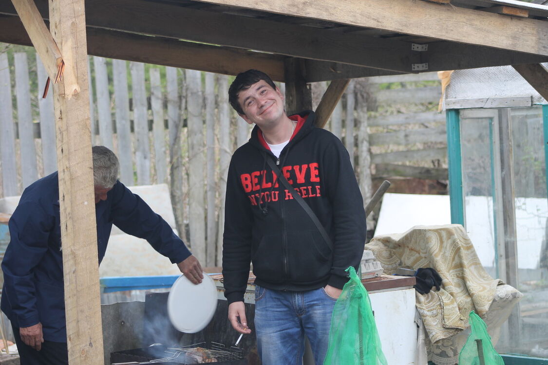  4699725  Evil, 40 ,    -