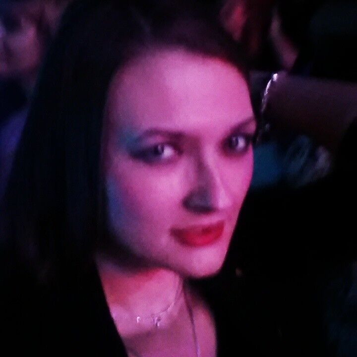  5773835  Elena, 42 ,    